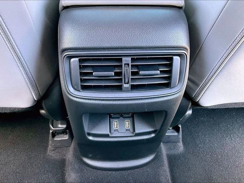Used 2017 Honda CR-V EX-L image 10