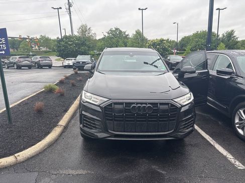 Used 2023 Audi Q7 3.0T Premium Plus AWD/4WD image 2