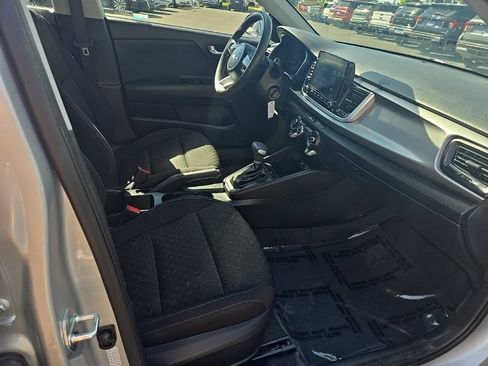 Used 2022 Kia Rio LX FWD image 25