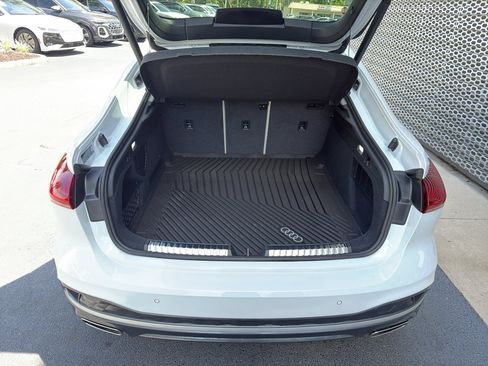 Used 2025 Audi A5 2.0T Premium AWD/4WD image 9