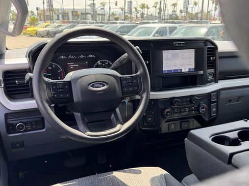 Used 2025 Ford F250 XLT w/ FX4 Off-Road Package AWD/4WD image 27