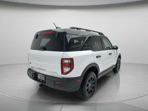 Used 2025 Ford Bronco Sport Badlands AWD/4WD image 3
