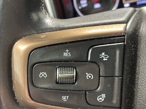 Used 2021 Chevrolet Silverado 1500 High Country w/ Technology Package image 15