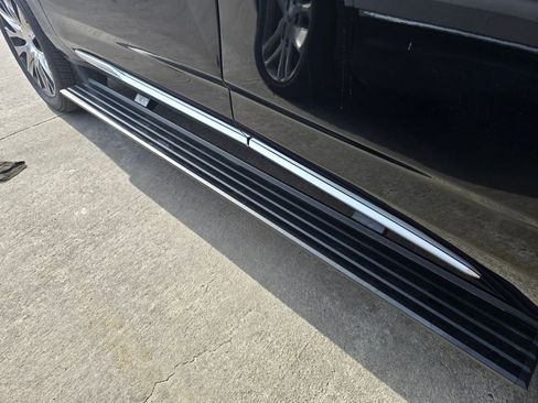 Used 2026 Cadillac Escalade Platinum Luxury image 27