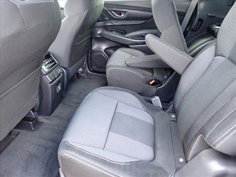 Used 2025 Subaru Ascent Premium AWD/4WD image 10