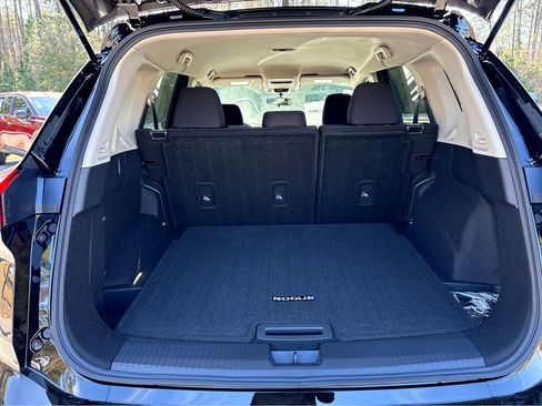 New 2026 Nissan Rogue S image 24