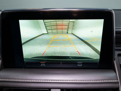 Used 2023 GMC Yukon SLT image 20