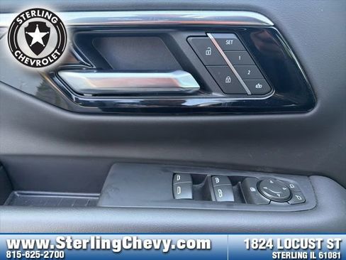 Used 2025 Chevrolet Tahoe LT AWD/4WD image 10
