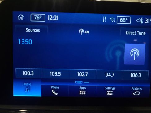 Used 2024 Ford Escape ST-Line image 25