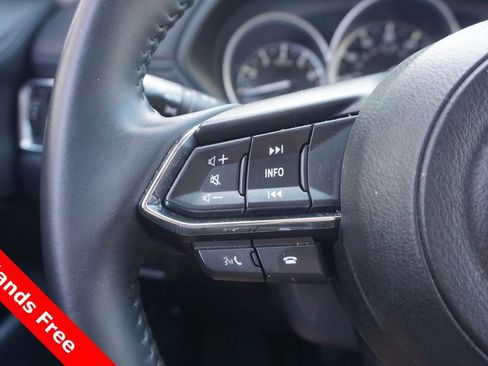 Used 2025 MAZDA CX-5 AWD 2.5 S w/ Preferred Package image 4