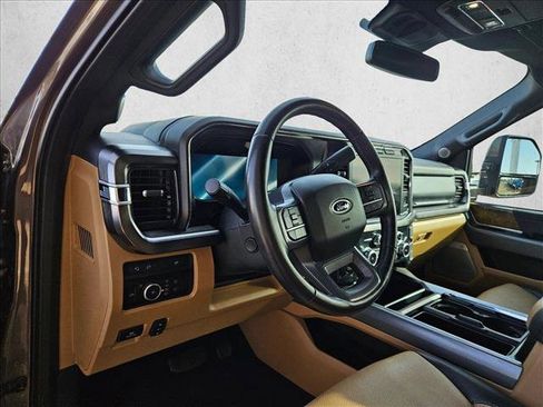 Used 2023 Ford F250 Lariat w/ Lariat Ultimate Package image 10