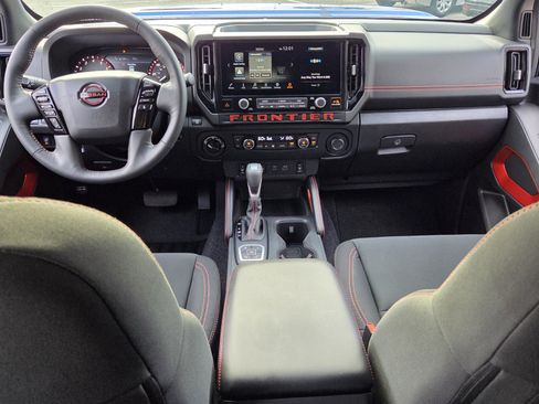 Used 2026 Nissan Frontier PRO-4X w/ Pro-4x Convenience Package AWD/4WD image 17