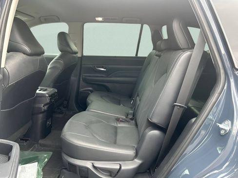 Certified 2024 Toyota Grand Highlander AWD Hybrid image 19