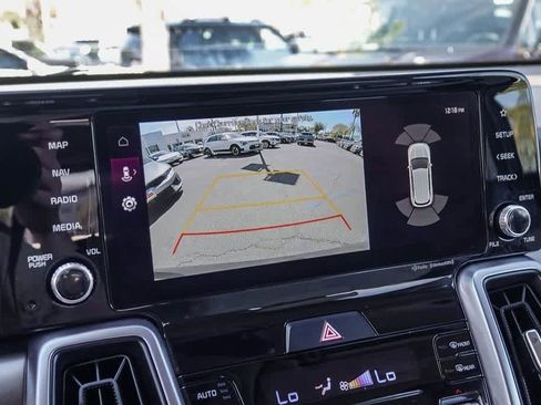 Certified 2024 Kia Sorento EX image 22