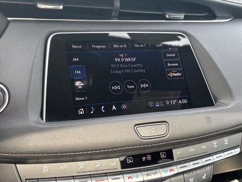 Used 2020 Cadillac XT4 Premium Luxury AWD/4WD image 10