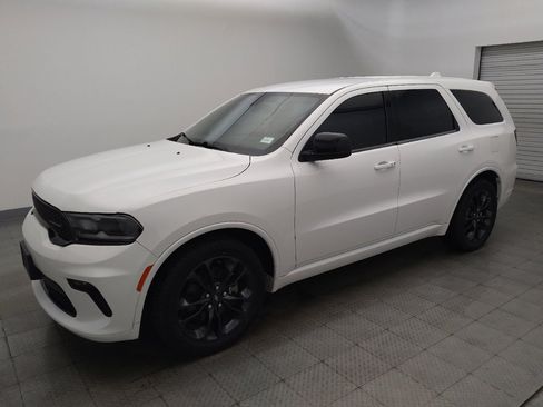 Used 2021 Dodge Durango SXT RWD image 2
