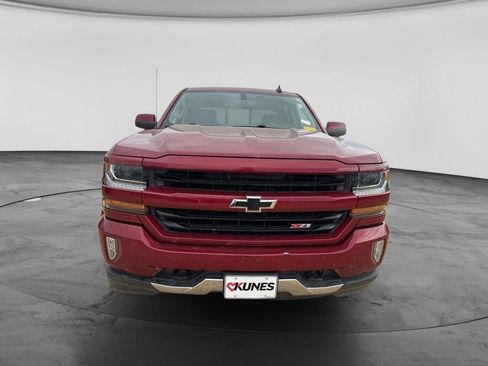 Used 2018 Chevrolet Silverado 1500 LT w/ All Star Edition AWD/4WD image 10