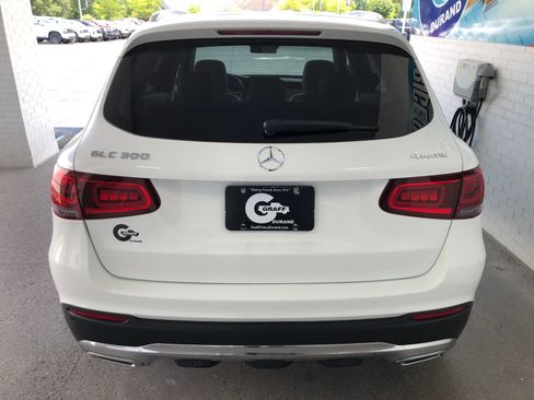 Used 2021 Mercedes-Benz GLC 300 4MATIC image 7