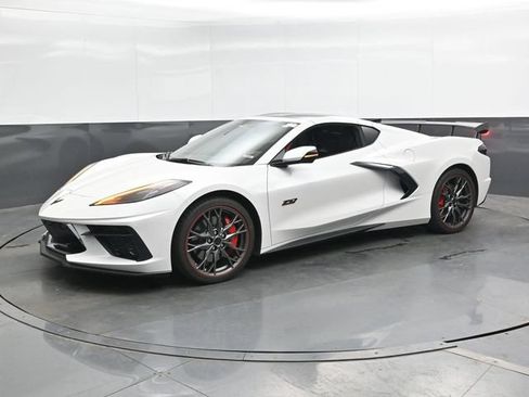 Used 2023 Chevrolet Corvette Stingray Premium Cpe w/ Z51 Performance Package RWD image 8