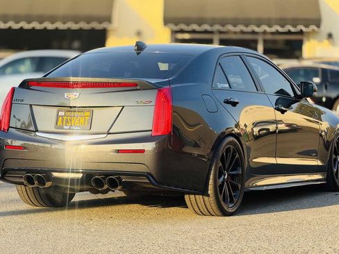 Used 2017 Cadillac ATS V w/ Luxury Package image 8