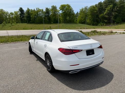 Used 2023 Mercedes-Benz C 300 4MATIC Sedan image 3