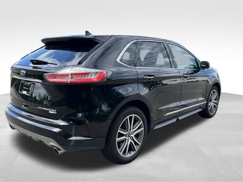 Used 2019 Ford Edge Titanium w/ Equipment Group 301A AWD/4WD image 5