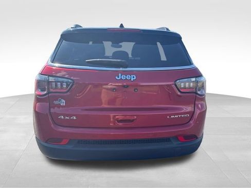 Used 2024 Jeep Compass Limited AWD/4WD image 4
