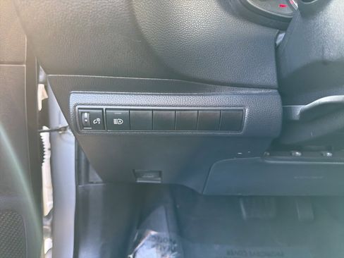 Certified 2021 Toyota Corolla LE w/ Carpet Mat Package (TMS) image 22