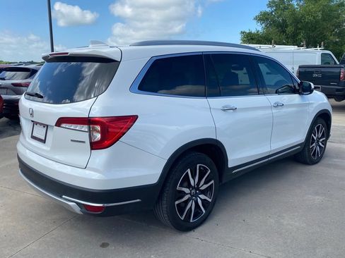 Used 2022 Honda Pilot Touring image 5