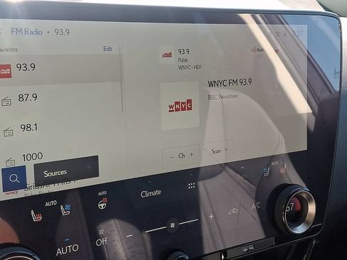 Used 2024 Lexus NX 350 AWD image 18