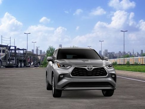 New 2026 Toyota Highlander Platinum AWD/4WD image 18