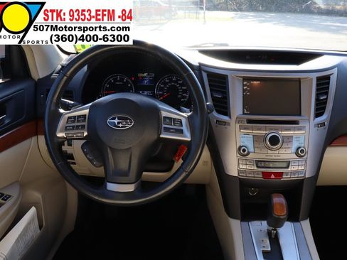 Used 2014 Subaru Outback 2.5i Limited image 17