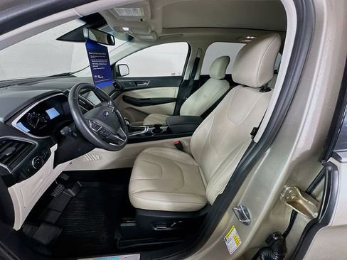 Certified 2017 Ford Edge Titanium w/ Equipment Group 302A image 28