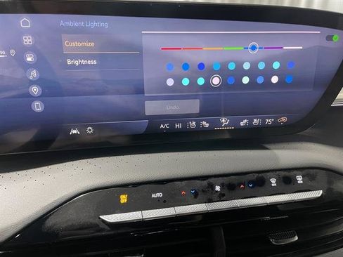 New 2026 Buick Enclave Avenir w/ Super Cruise Package image 12