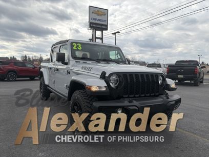 Used 2023 Jeep Gladiator Willys