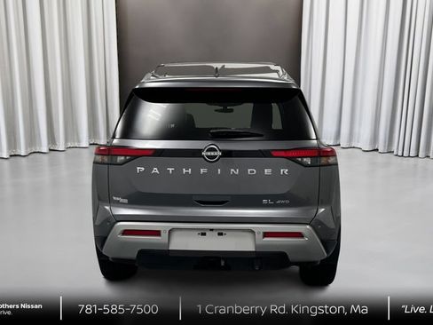 Used 2023 Nissan Pathfinder SL w/ SL Premium Package AWD/4WD image 6