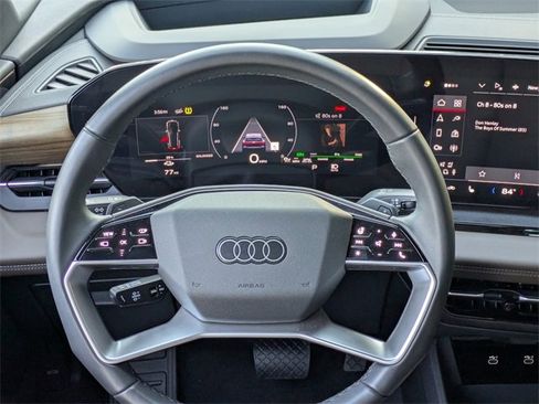 Used 2025 Audi Q6 e-tron Premium Plus w/ Premium Plus image 20