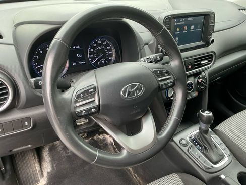 Used 2018 Hyundai Kona SEL AWD/4WD image 30