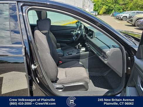 Used 2024 Honda Accord EX image 16