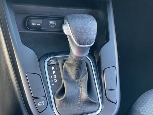 Certified 2023 Kia Soul LX w/ LX Technology Package image 28