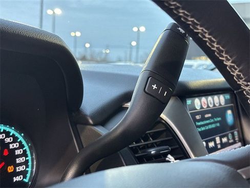 Used 2020 GMC Yukon XL Denali w/ Denali Premium Package image 19