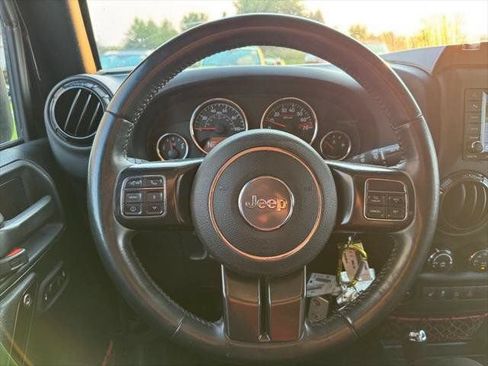 Used 2018 Jeep Wrangler Unlimited Rubicon AWD/4WD image 21