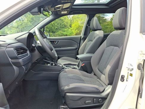 Certified 2025 Subaru Forester Premium image 11