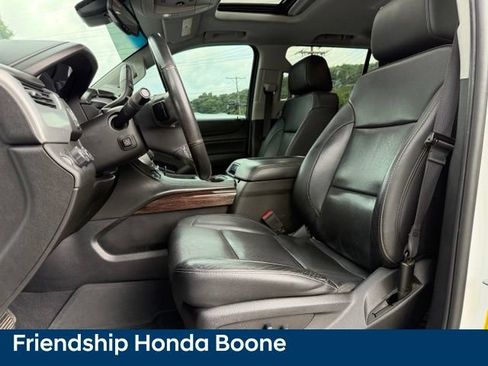 Used 2019 GMC Yukon SLT AWD/4WD image 22