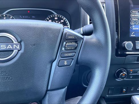 Used 2024 Nissan Frontier SV w/ Technology Package RWD image 24