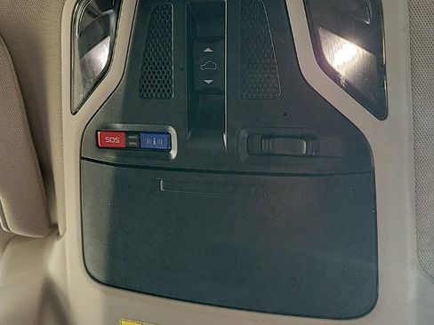 Used 2020 Subaru Outback Onyx Edition XT image 12