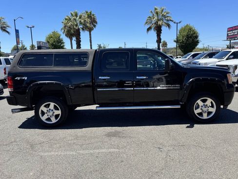 Used 2014 GMC Sierra 2500 Denali AWD/4WD image 8