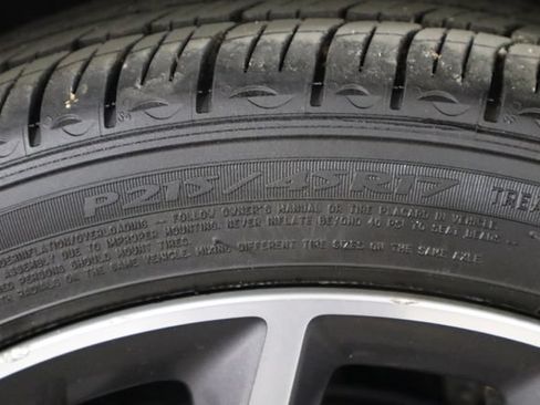 Used 2021 Acura ILX w/ Premium Package FWD image 38
