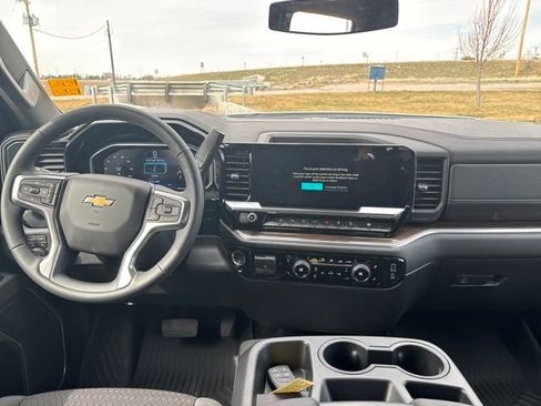 New 2026 Chevrolet Silverado 1500 LT w/ Z71 Off-Road Package image 12