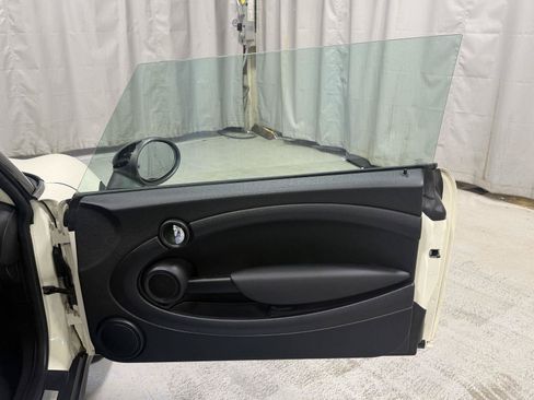 Used 2013 MINI Cooper Clubman FWD image 24